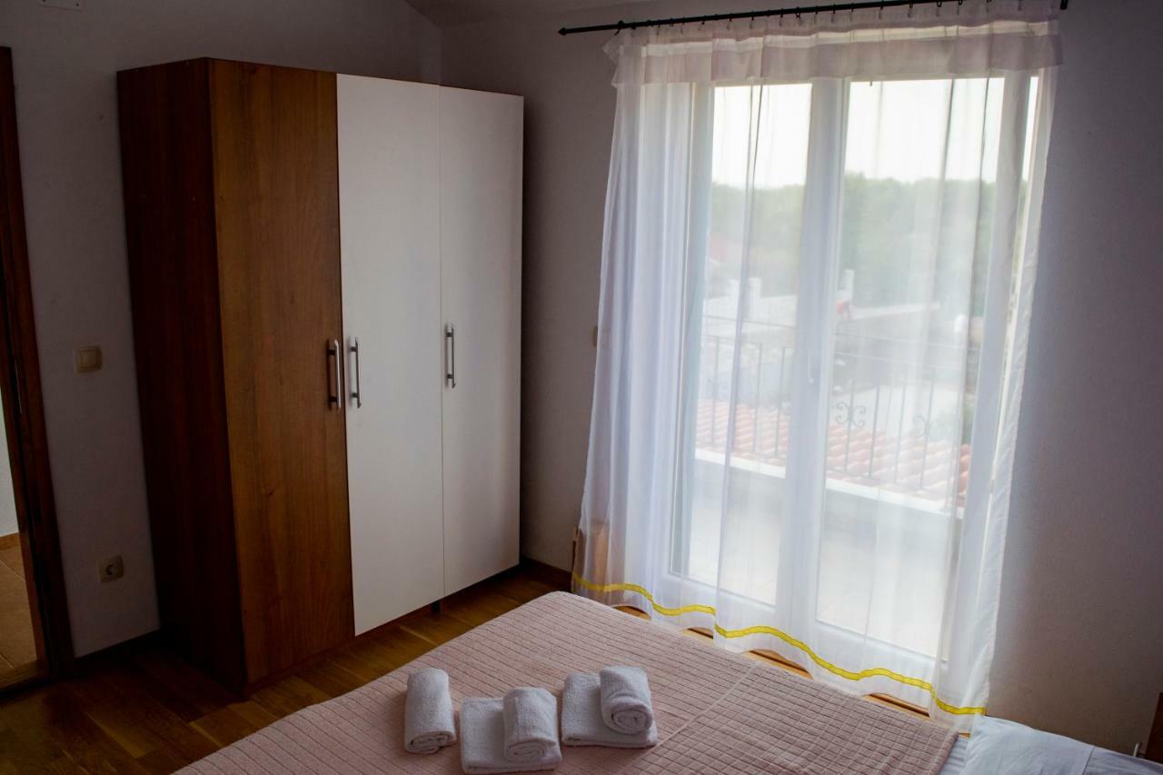 Kuca Za Odmor Dijana Villa Gornje Selo Kültér fotó