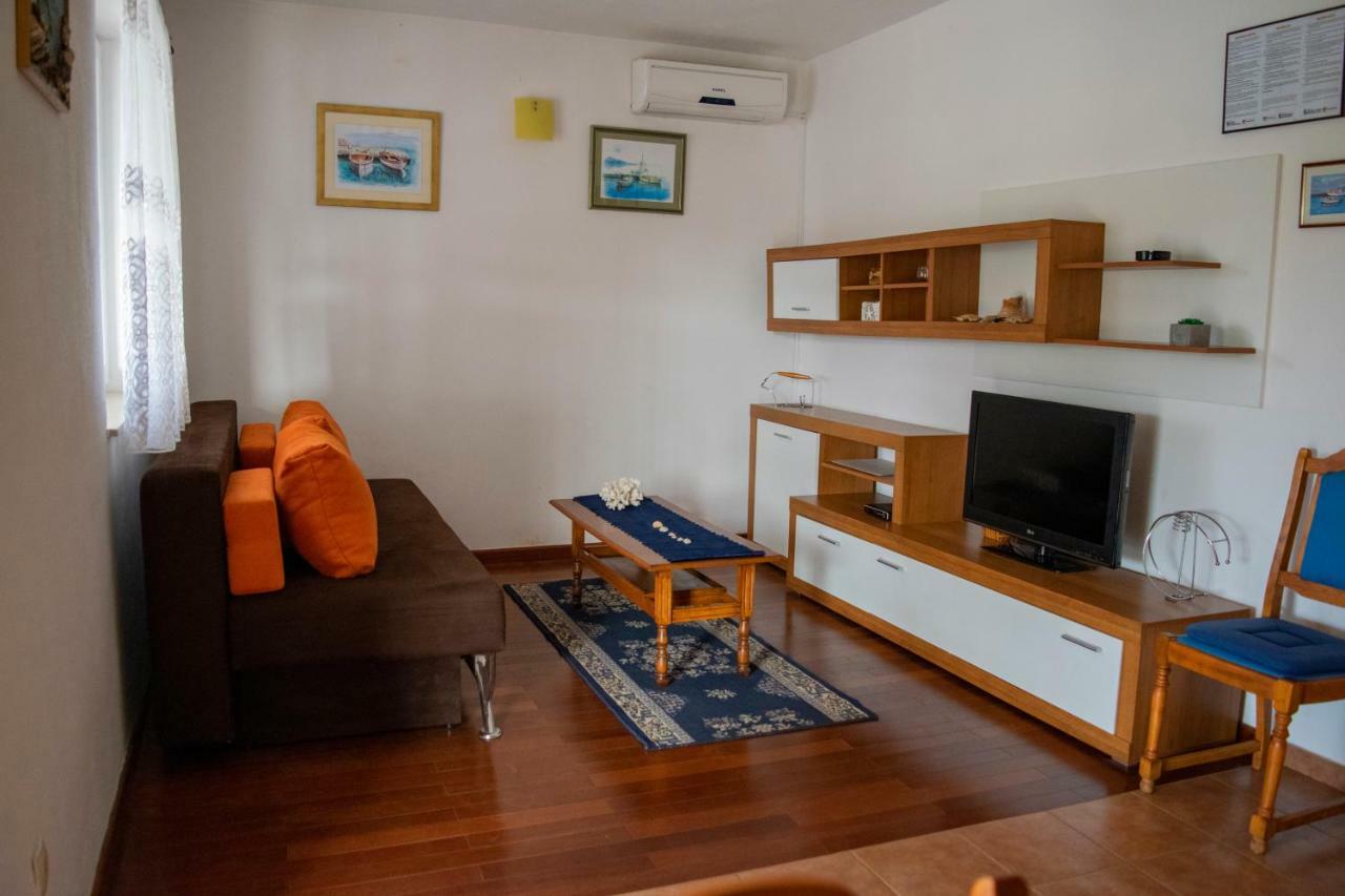 Kuca Za Odmor Dijana Villa Gornje Selo Kültér fotó