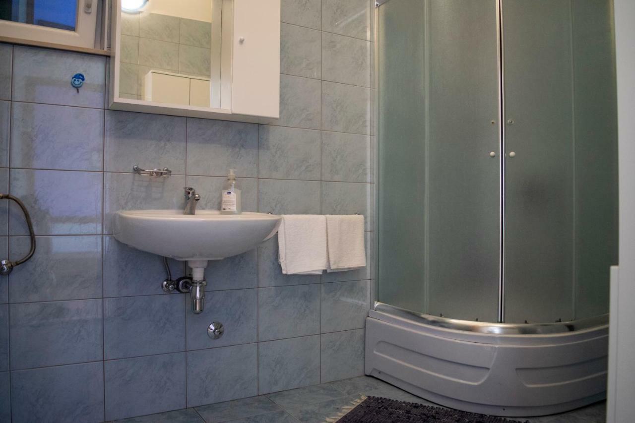 Kuca Za Odmor Dijana Villa Gornje Selo Kültér fotó